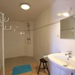 En Pierre Avec Terrasses, Proche De Sites Medievaux, Ideal Pour Famille Avec Equipements Bebe. - Fr-1-582-256 * Boisset (Haute-Loire)