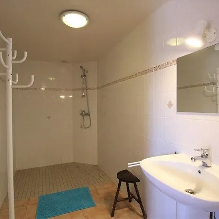 En Pierre Avec Terrasses, Proche De Sites Médiévaux, Idéal Pour Famille Avec équipements Bébé. - Fr-1-582-256 * Boisset (Haute-Loire)
